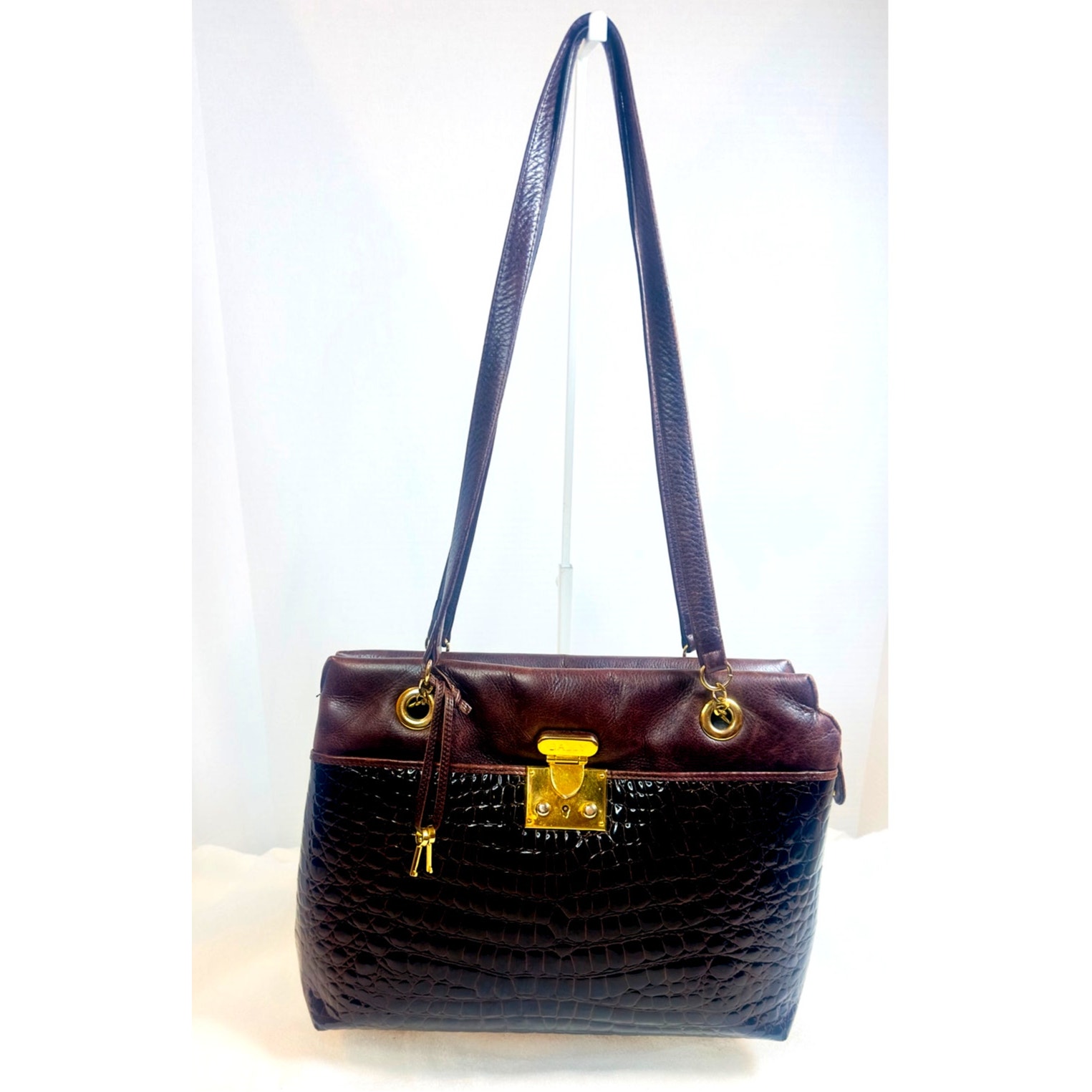 Bally Italy Brown Leather Croc Embossed Shoulder Bag Gold Clasp Vintage Classic